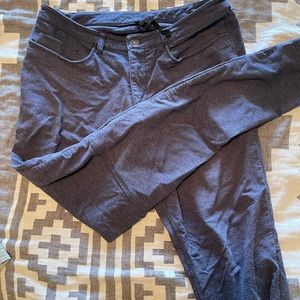 Lululemon pants size 34